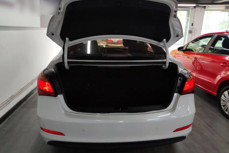 Used Hyundai Mistra 2016 1.8L Automatic Smart GLS
