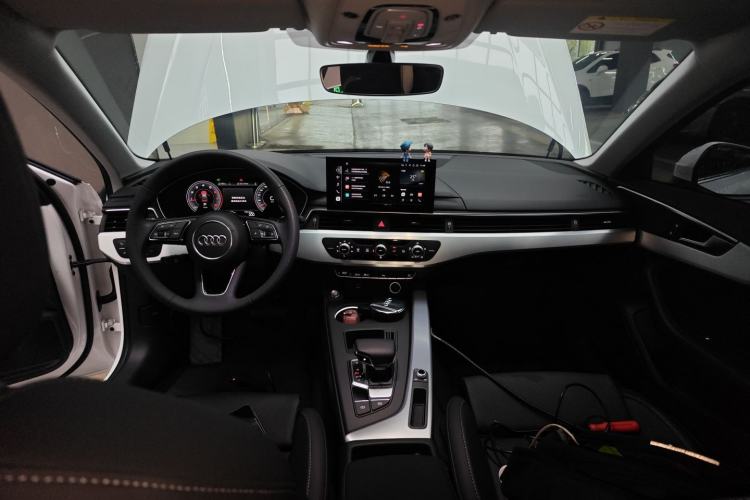 Used Audi A4L 2022 40 TFSI Fashion Dynamic Model
