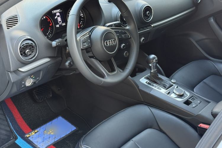 Used Audi A3 2020 Restyled Limousine 35 TFSI Ambition Version China VI
