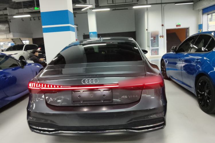 Used Audi A7 2022 45 TFSI Prestige Edition
