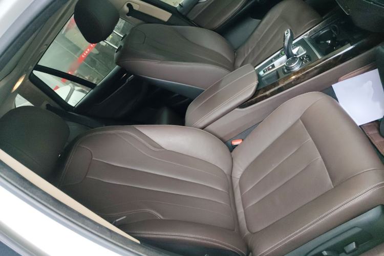 Used BMW X5 2015 xDrive28i
