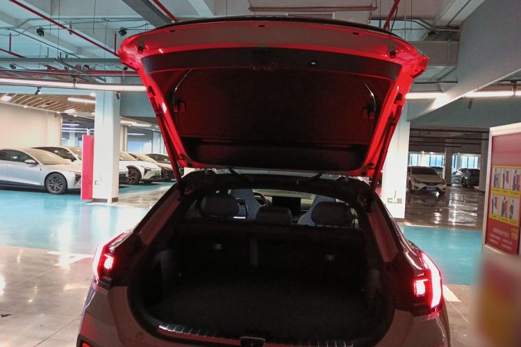 Used Zeekr 001 2025 YOU Edition 100 kWh All-Wheel Drive
