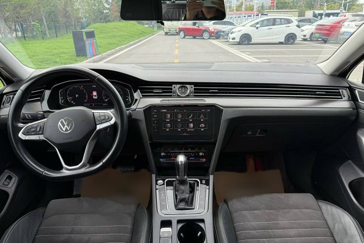 Used Volkswagen Magotan 2020 330TSI DSG Luxury Edition
