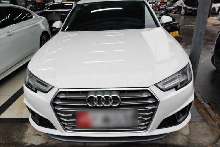 Used Audi A4L 2019 40 TFSI Sporty Version China VI
