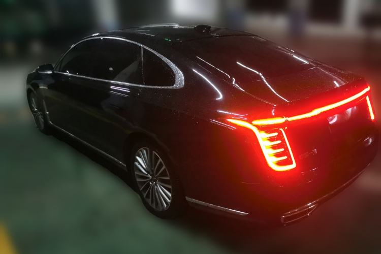 Used Hongqi H9 2022 2.0T Smart Connect Flagship Edition