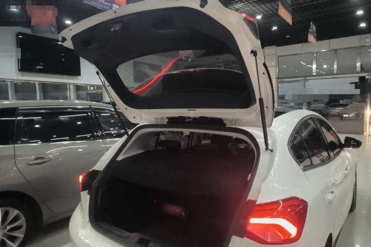 Used Ford Focus 2019 Hatchback EcoBoost 180 Automatic Titanium Edition