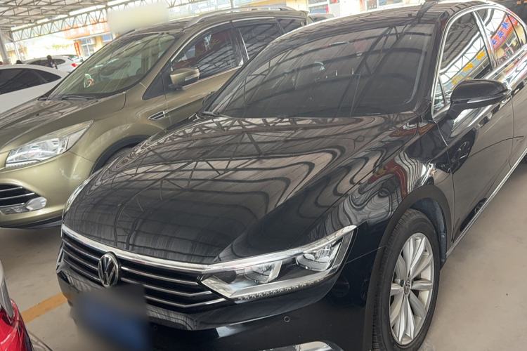 Used Volkswagen Magotan 2019 330TSI DSG Leading Edition China V Standard
