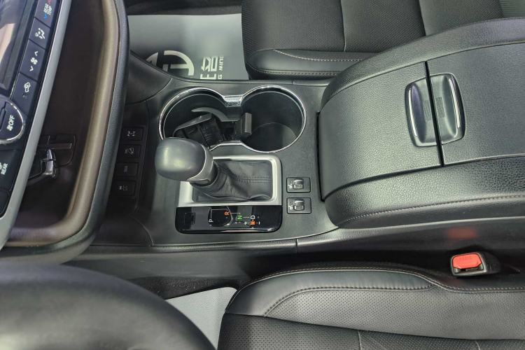 Used Toyota Highlander 2021 2.0T Four-Wheel Drive Prestige Version 7 Seats