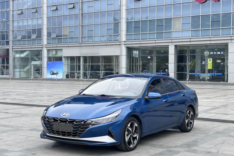 Used Hyundai Elantra 2021 1.5L CVT LUX Prestige Edition