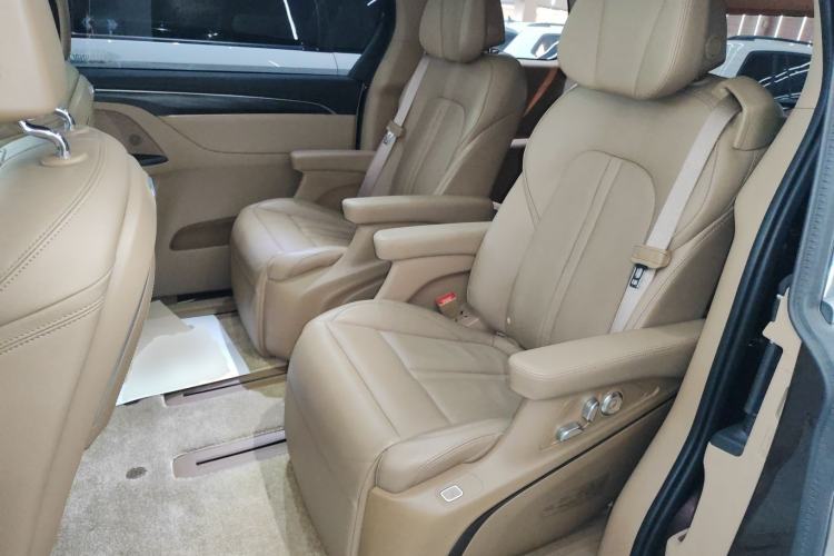 Used Buick GL8 2021 ES Land Cruiser 653T Flagship Model
