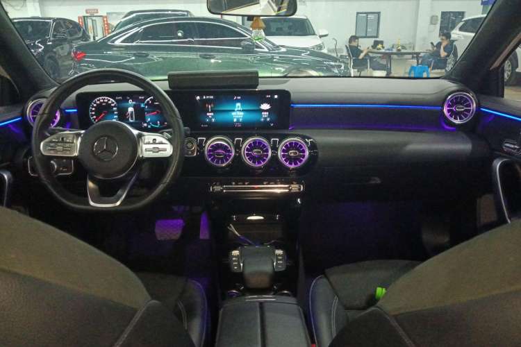 Used Mercedes-Benz A-Class 2022 A 200 L Sport Sedan Fashion Model
