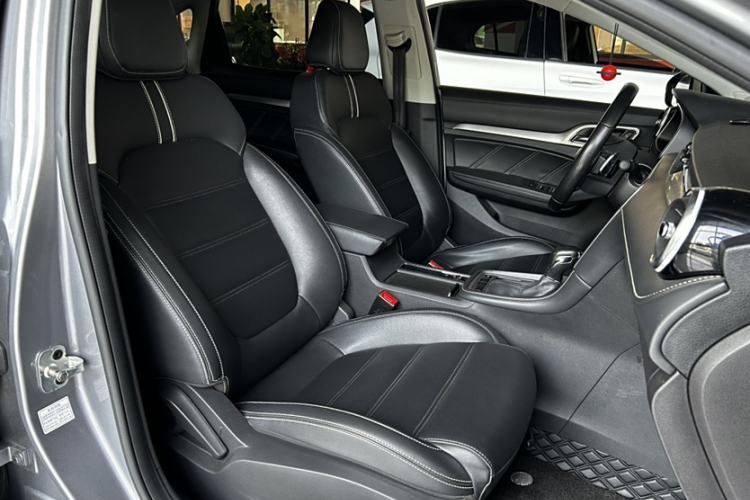 Used MG 6 2017 20T Automatic Luxury Smart Connect Version China V Standard
