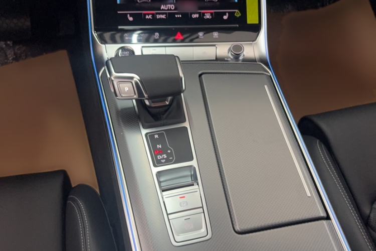 Used Audi A6L 2025 Revised 45 TFSI Prestige Dynamic Edition
