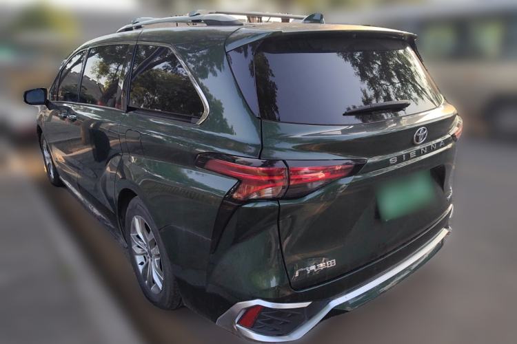 Used Toyota Sienna 2024 2.5L Hybrid Four-Wheel Drive Prestige Edition
