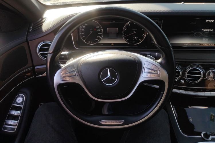 Used Mercedes-Benz S-Class 2016 S 320 L Business Model
