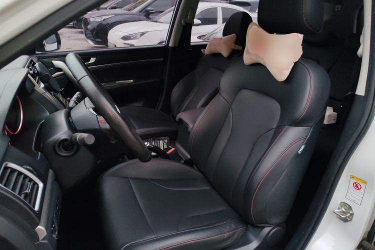 Used Haval M6 2019 1.5T DCT Two-Wheel Drive Elite Version China V Standard