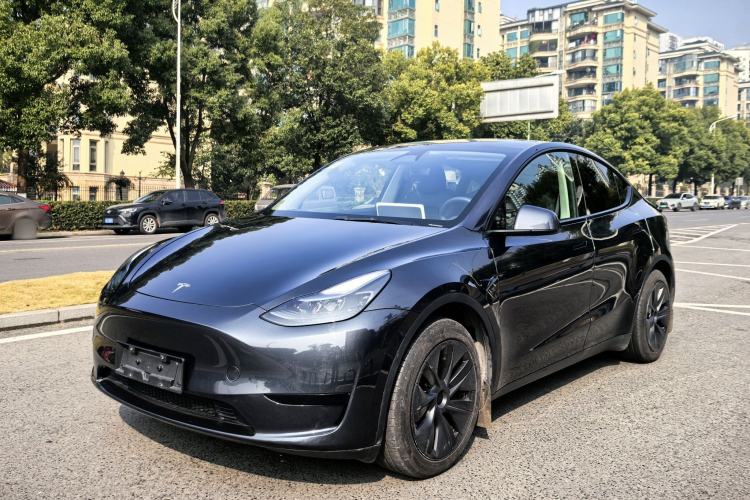 Used Tesla Model Y 2024 Rear-Wheel-Drive Version