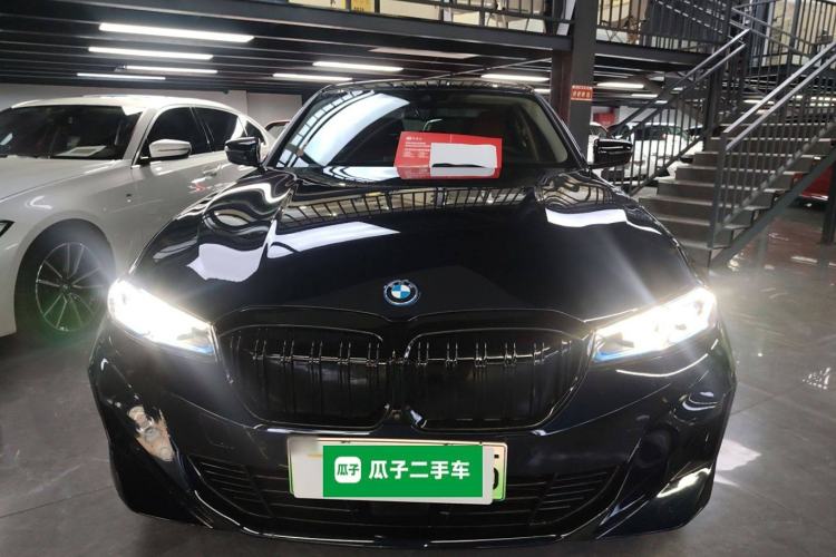 Used BMW i3 2024 eDrive 40 L Midnight Sports Package
