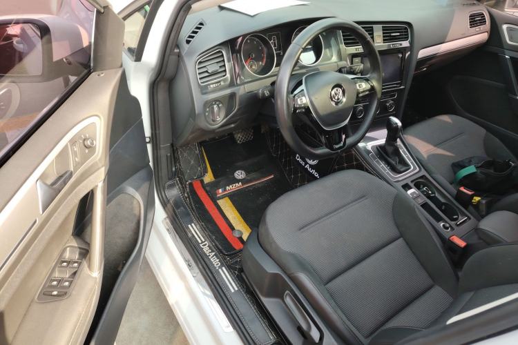 Used Volkswagen Golf 2019 1.6L Automatic Comfort Model China V Standard
