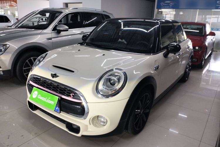 Used  MINI 2016 2.0T COOPER S Five-Door Edition
