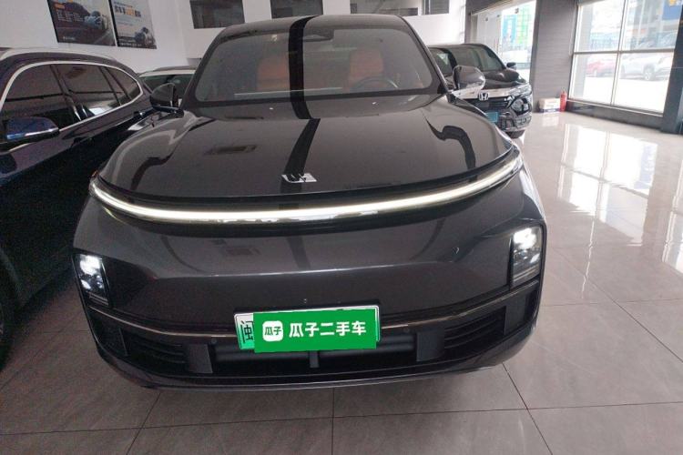 Used Li Auto L8 2023 Pro Model
