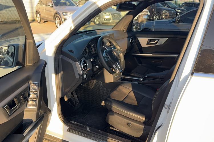 Used Mercedes-Benz GLK-Class 2014 GLK 200 Standard Model
