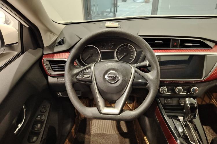 Used Nissan Lannia 2016 1.6L CVT Cool Edition
