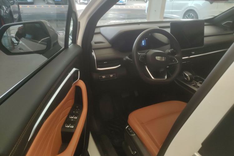 Used Geely Auto Haoyue L 2024 2.0T DCT Flagship Version
