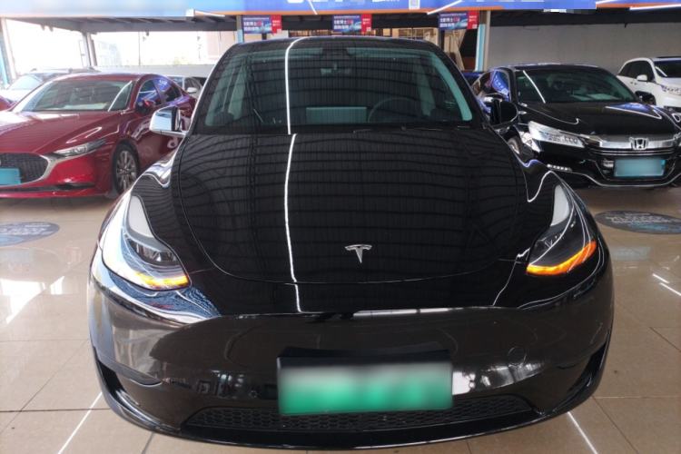 Used Tesla Model Y 2023 Rear-Wheel-Drive Version
