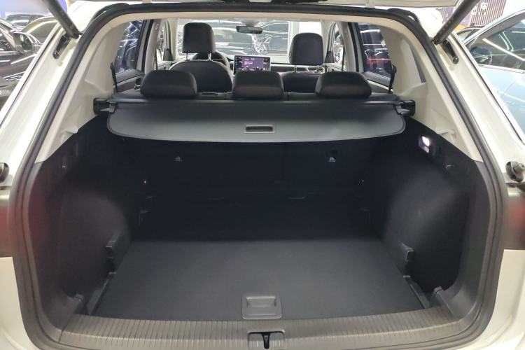 Used Volkswagen Tayron 2024 300TSI Two-Wheel-Drive Luxury Plus Advanced Version
