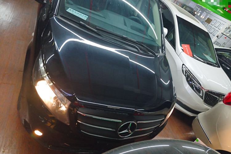 Used Mercedes-Benz Vito 2021 2.0T Elite Version 7 Seats