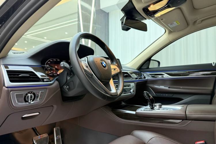 Used BMW 7 Series 2021 730Li Luxury Package
