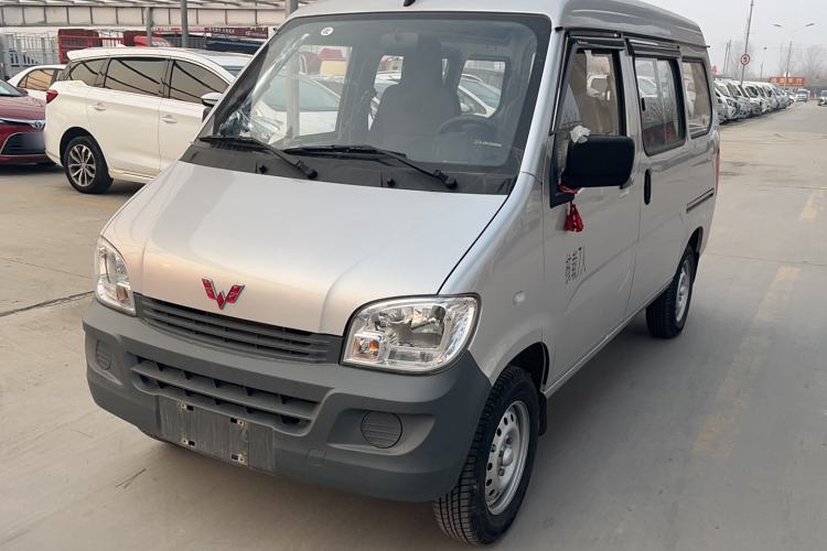 Used Wuling Zhiguang 2023 1.5L Practical Version 5/7 Seats