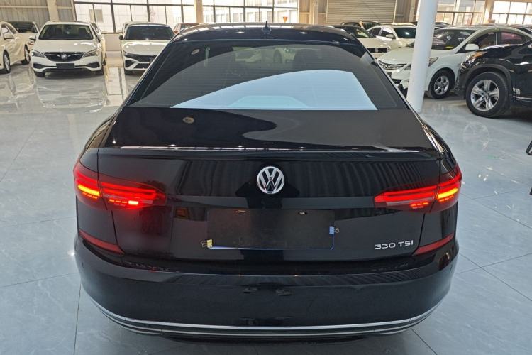 Used Volkswagen Passat 2019 330TSI Elite Edition China VI
