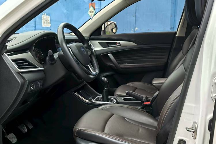 Used Changan CS35PLUS 2018 1.6L Manual Changlian Edition China V Standard
