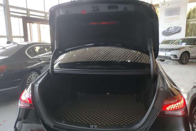 Used Mercedes-Benz E-Class 2023 E 260 L Sport 4MATIC
