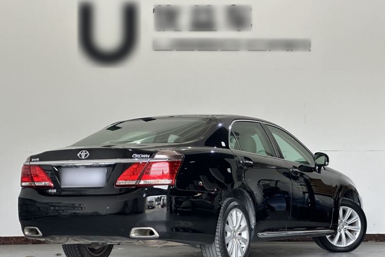 Used Toyota Crown 2012 2.5L Royal Leather Edition