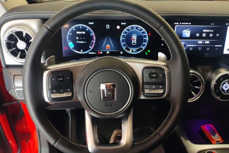 Used Tank 300 2021 City Edition 2.0T—Truly Stylish
