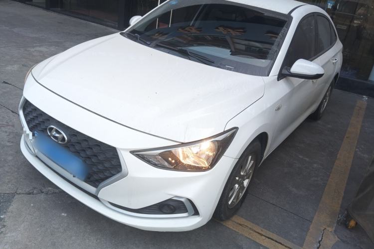 Used Hyundai Celesta 2018 1.6L Automatic GL Enjoyment Version China V Standard