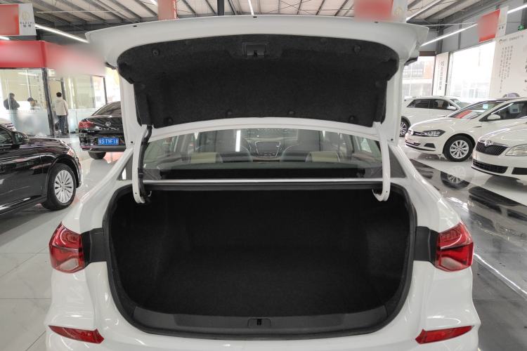 Used Chevrolet Monza 2020 320 Automatic Enjoyment Edition
