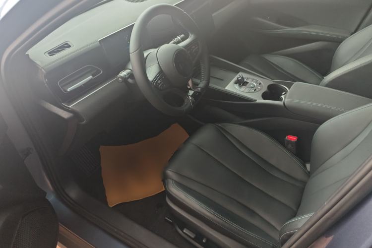 Used BYD Seal 06 New Energy 2024 DM-i 120KM Luxury Model
