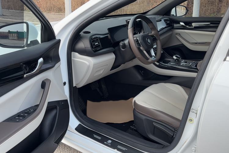 Used BYD Qin PLUS 2023 Champion Edition DM-i 55KM Leading Model