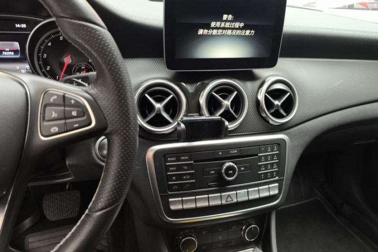 Used Mercedes-Benz GLA 2017 GLA 220 4MATIC Fashion Model
