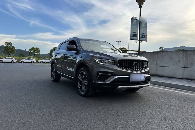 Used Geely Auto Emgrand X7 Sport 2022 1.8TD DCT Zhiya Trim
