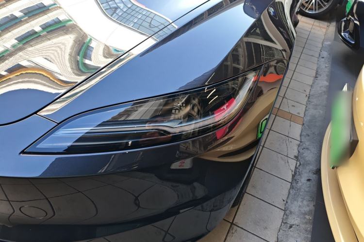 Used Tesla Model 3 2025 Rear-Wheel-Drive Version
