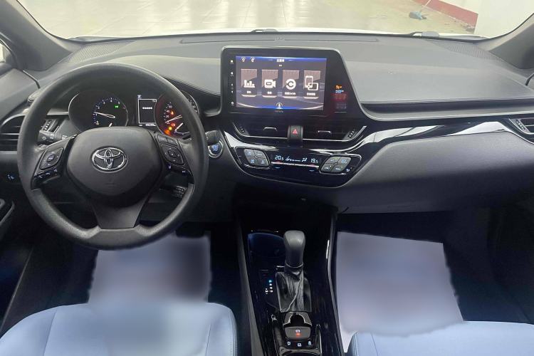 Used Toyota IZOA 2020 2.0L Yi Xiang CARE
