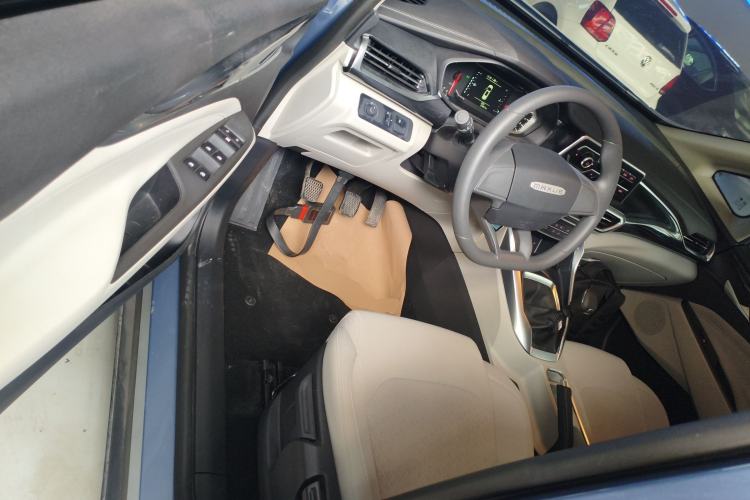 Used SAIC MAXUS G50 2024 1.5T Manual Comfort A Trim
