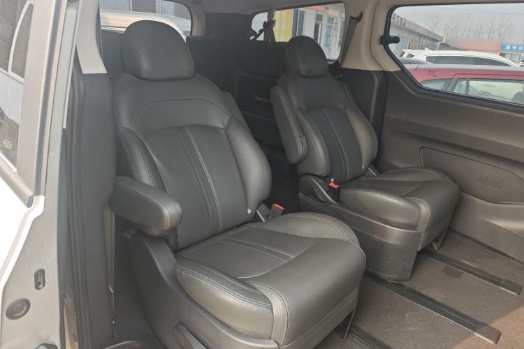 Used SAIC MAXUS G10 2019 Facelift PLUS 2.0T Automatic Elite Edition China VI
