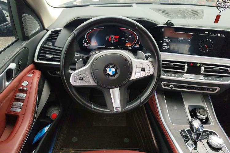 Used BMW X5 2022 Restyled xDrive 30Li Luxury Version M Sport Package