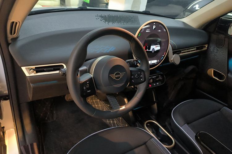 Used  Electric MINI COOPER 2025 456km COOPER E Classic Style